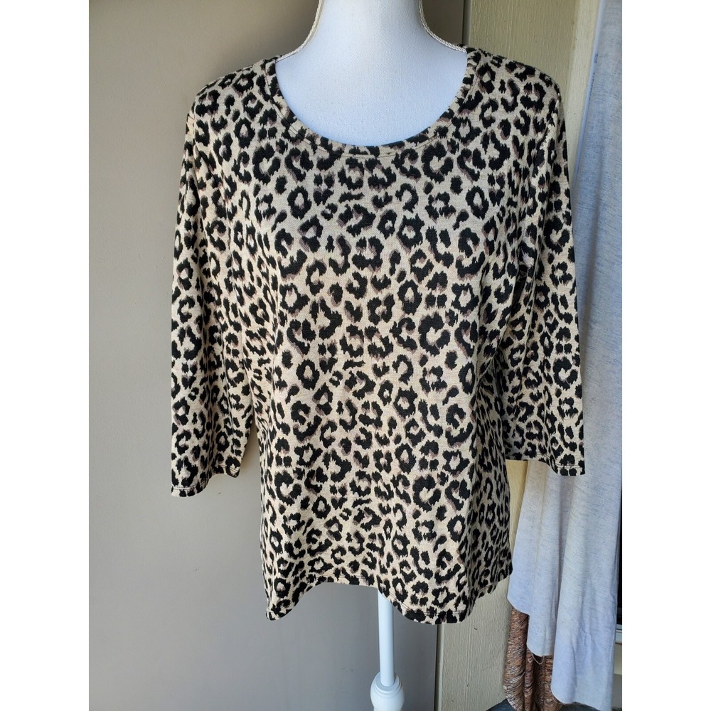 Chicos Shirt Womens Medium Black Tan Leopard Jacquard Safari Bold Fall Chic Y2K